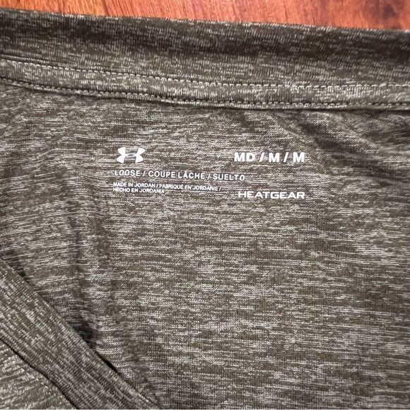 Under Armour short sleeve green heathered top - Picture 5 of 8